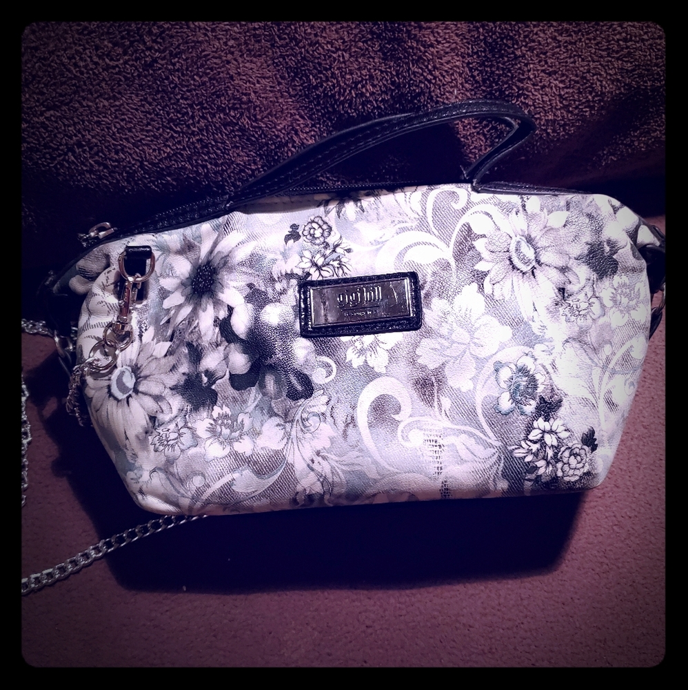 Gigi Hill Bag